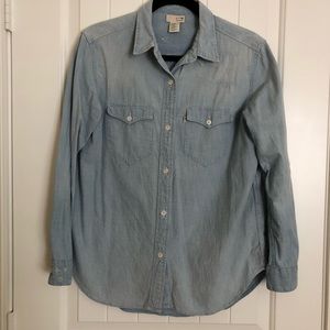 Levi’s denim shirt